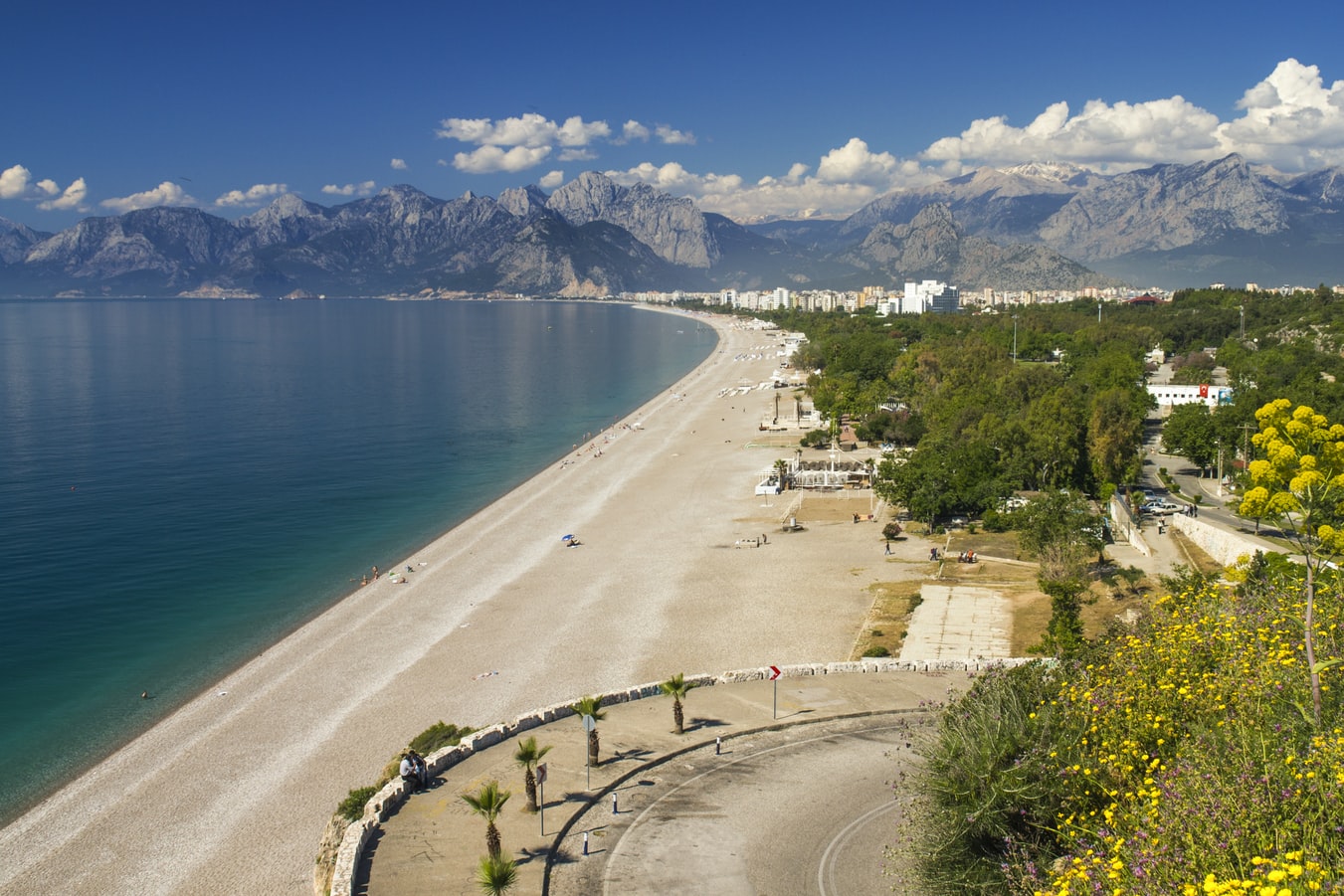 Blick auf Strand von Antalya Türkei