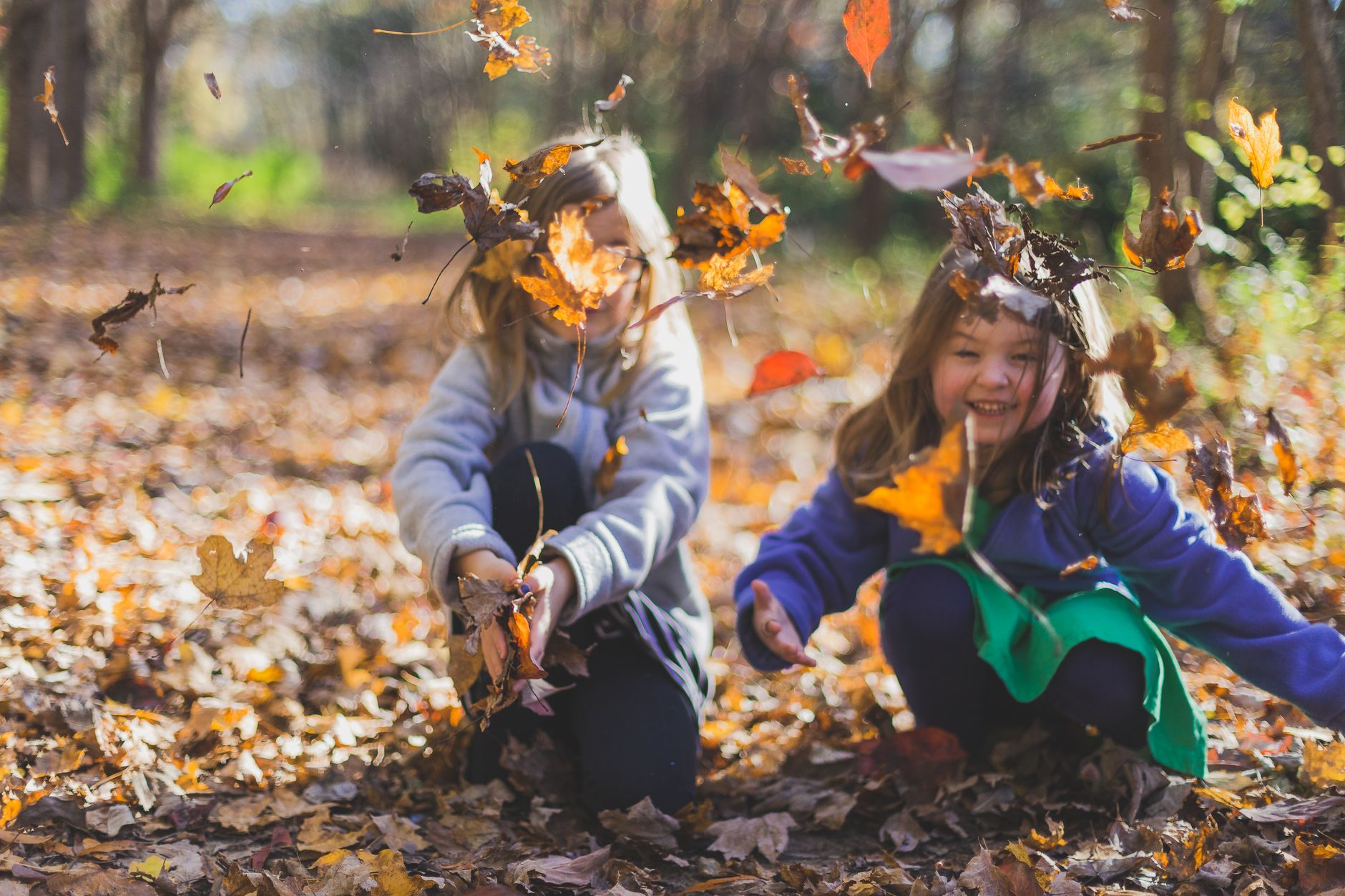 Deutsche Au Pair Bewerberin informiert sich online über Au Pair Programme in den USA